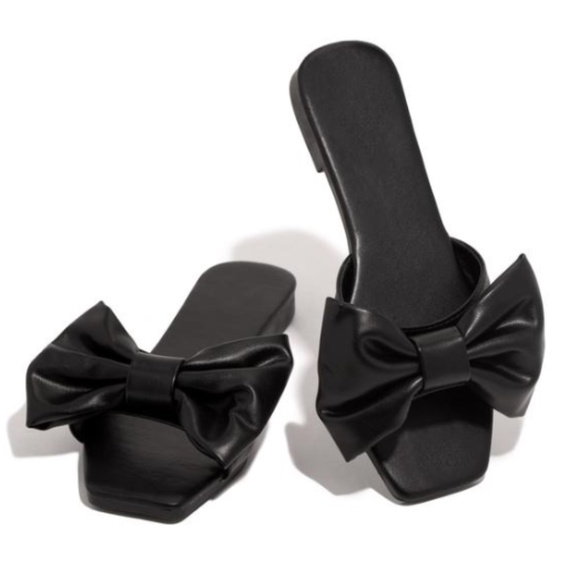 Shoes - !! SIZE 6 & 7 LEFT !! Black Bow Tie Slides